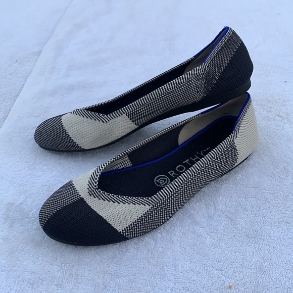 Rothy’s Captoe Round Flats sz 7 - Picture 10 of 16